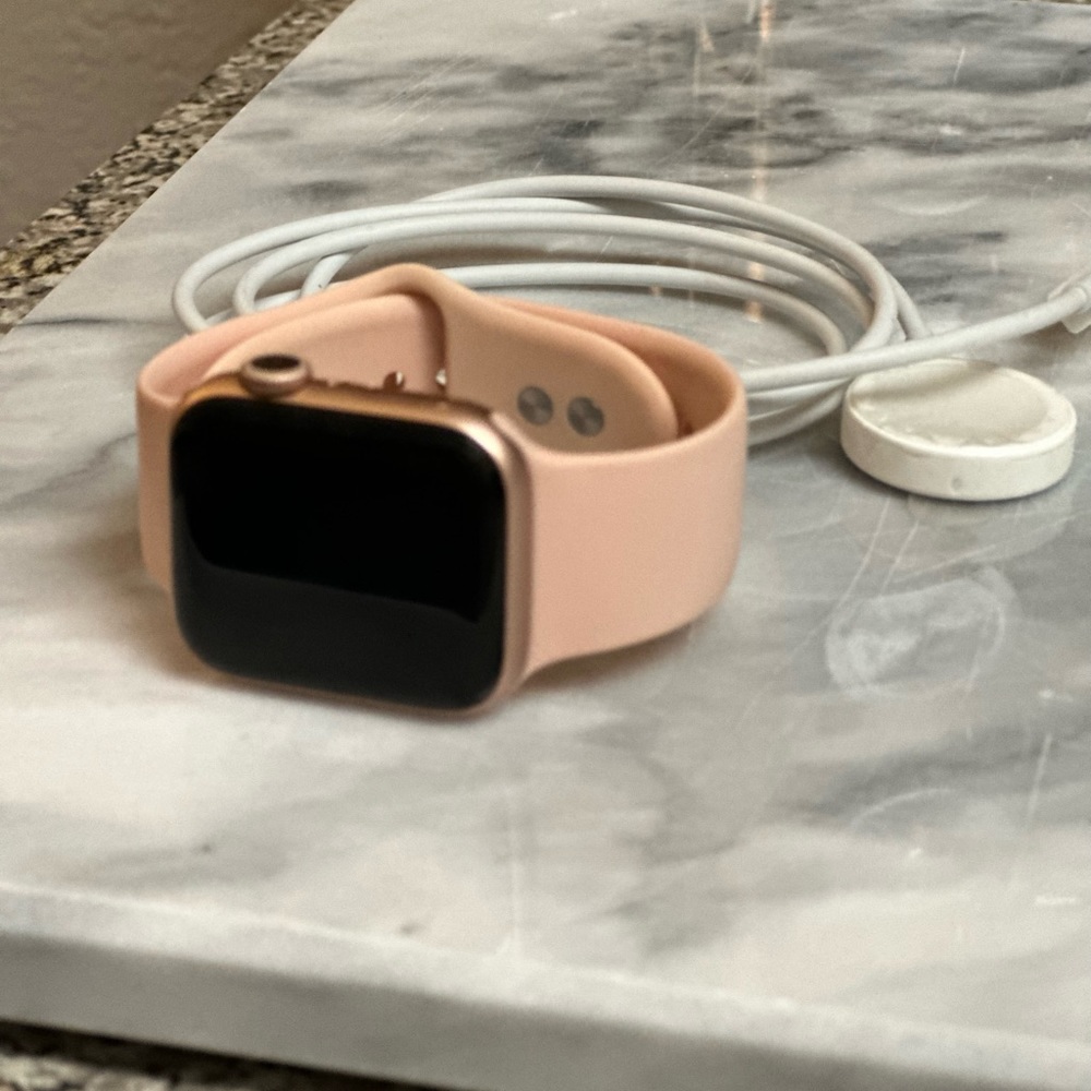 Apple Watch Series 5 Pink Sand Sports Band 40mm Gently Used